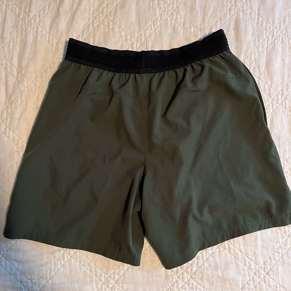 Fabletics Fundamental Shorts | Size Small